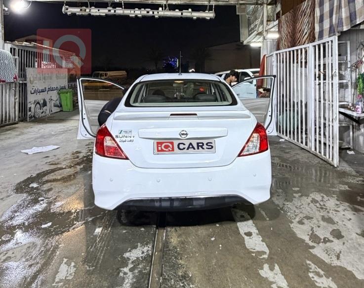 نيسان صني